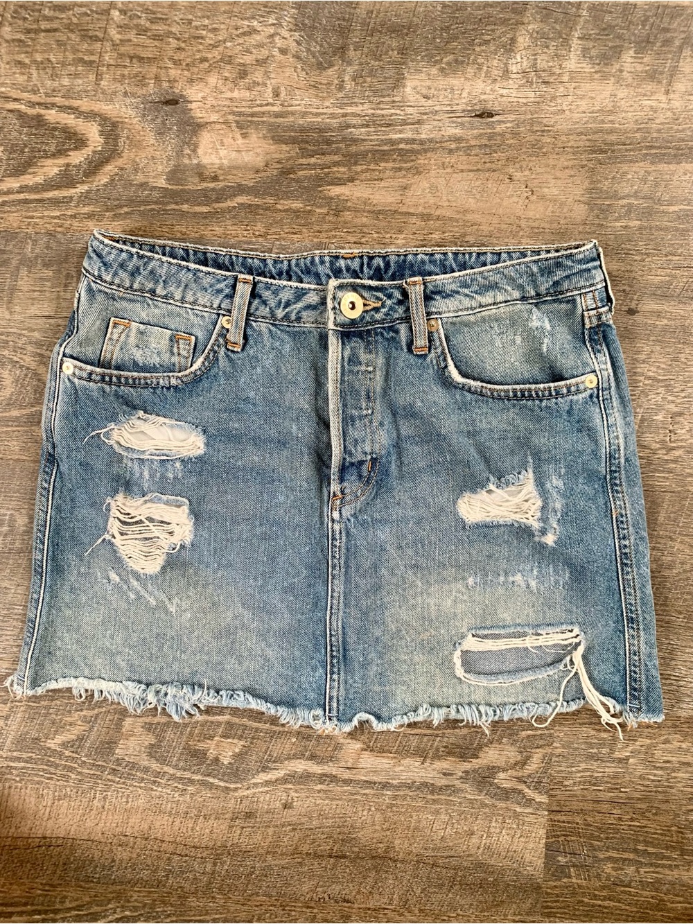 H&M Distressed Mini Skirt - Light Blue